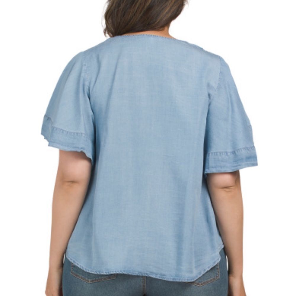 Workshop 1X Chambray Blue Button Front V-Neck Sho… - image 2